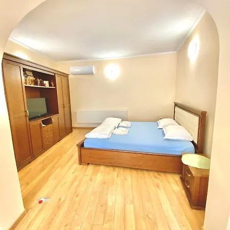The Waterfall - Free Parking Appartement Balchik