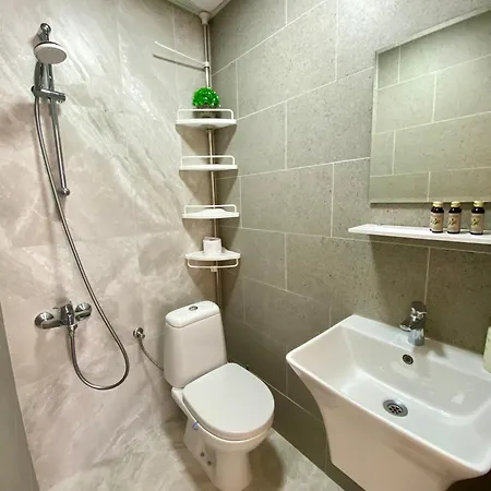 The Waterfall - Free Parking