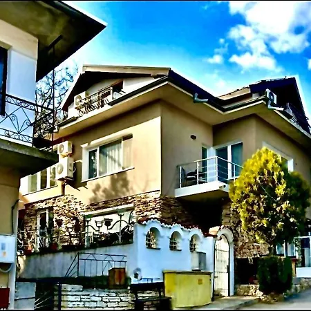 The Waterfall - Free Parking Balchik