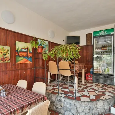 The Waterfall - Free Parking Appartement *